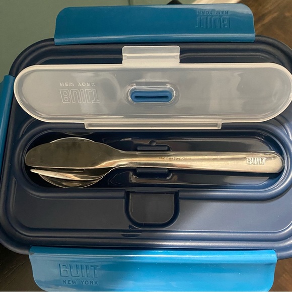 Built Weight Watchers 3 Compartment Lunch Container Snap On Top With Silverware - Picture 4 of 12